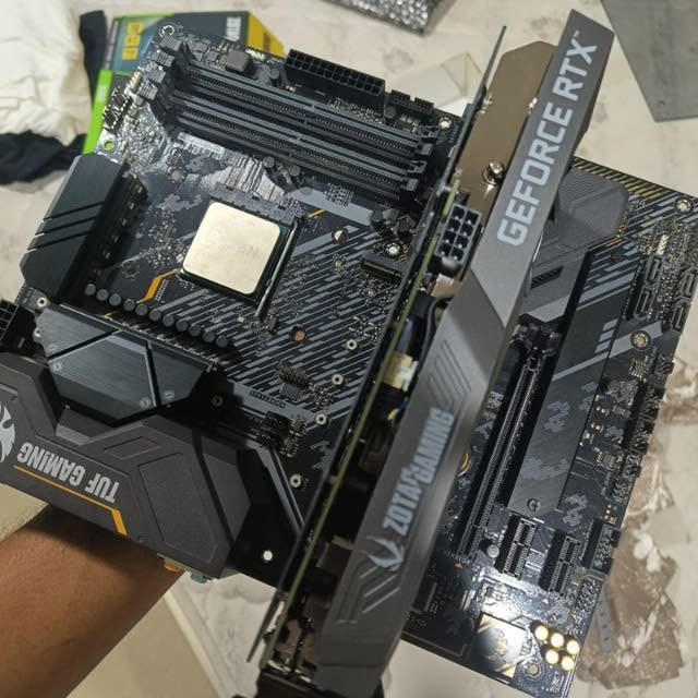 Asus TUF X570 GAMING motherboard and NVIDIA RTX 3060