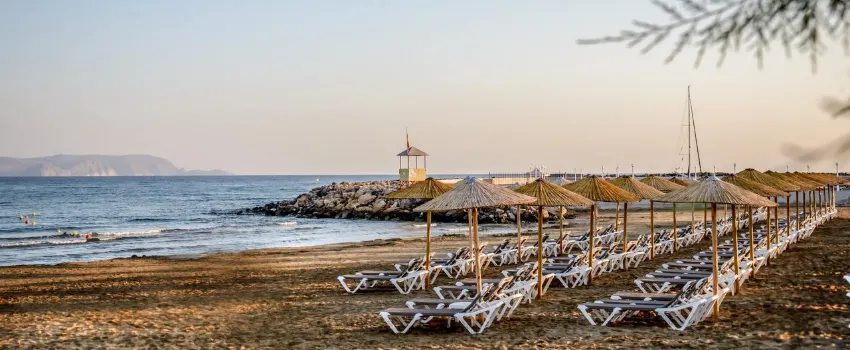 Κατω Γουβες παραλία, δραστηριότητες Παραλια γουβων
