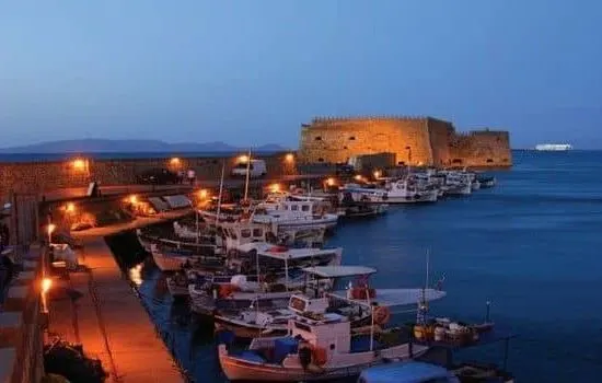 Rent a car at Heraklion Crete Our car rental company located in Heraklion, (the capital of Crete) and deal with tourist since 1992.