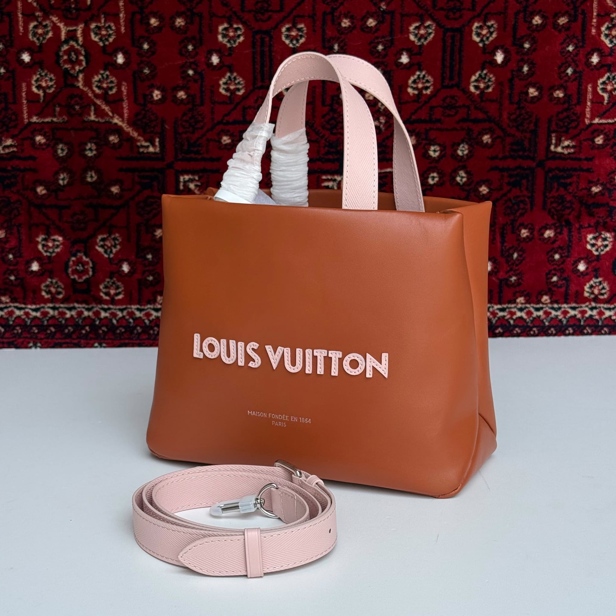 Louis Vuitton "Shopper Tote