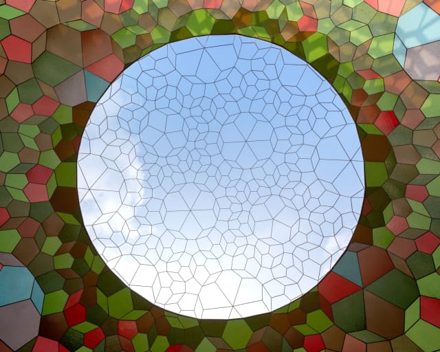 숨결의 지구 (Breathing earth sphere), 2024, detail - Docho Island, Shinan County, South Jeolla, South Korea - Photo: Studio Olafur Eliasson