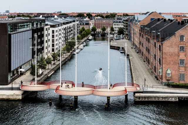 Cirkelbroen, 2015 - Christianshavns Kanal, Copenhagen, 2015 - Photo: Anders Sune Berg