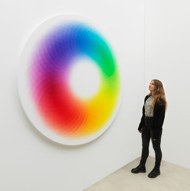 Colour experiment no. 96, 2023 - Studio Olafur Eliasson, Berlin – 2023 - Photo: Jens Ziehe