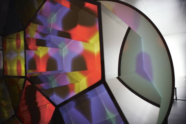 Colour shadow theatre, 2009 - 21st Century Museum of Contemporary Art, Kanazawa, Japan, 2009 - Photo: Studio Olafur Eliasson