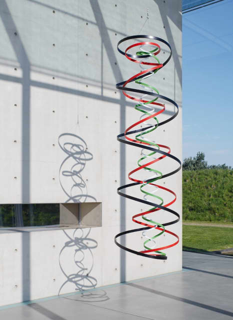 Colour spiral - Langen Foundation, Neuss, Germany 2015 - Photo: Noshe
