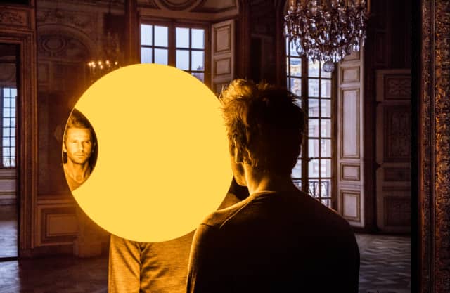 Deep mirror (yellow), 2016 - Palace of Versailles, 2016 - Photo: Anders Sune Berg
