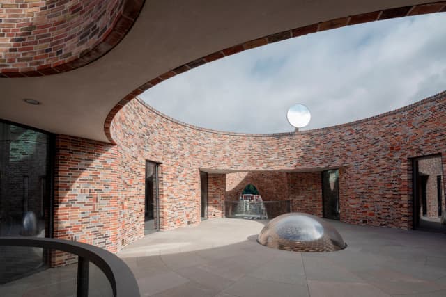 Den indre himmel, 2018 (2018) installed in Fjordenhus, 2018 - Vejle, Denmark - Photo: Anders Sune Berg