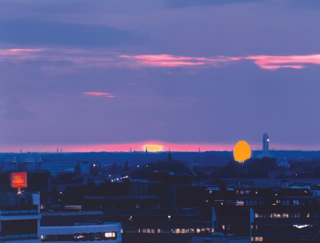 Double sunset, 1999 - Utrecht, 2000 – 1999 - Photo: Hans Wilschut 