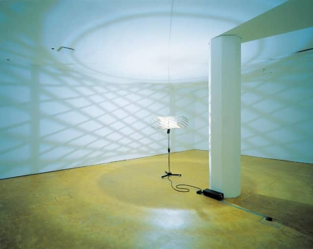 Doughnut projection, 2000 - Zentrum für Kunst und Medientechnologie Karlsruhe, Germany, 2001 – 2000 - Photo: Franz Wamhof