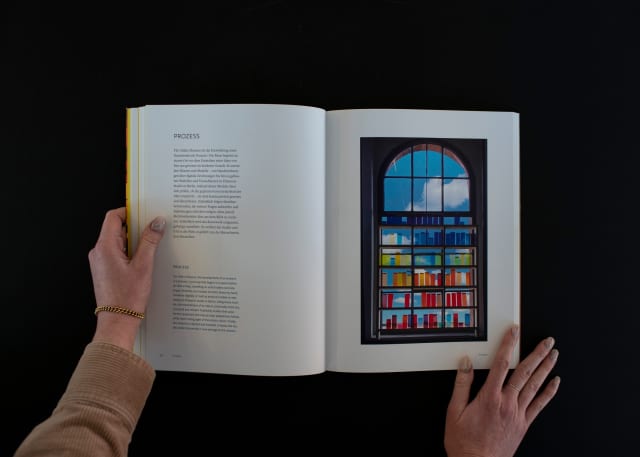Fenster für bewegtes Licht. Olafur Eliasson Ostfenster im Greifswalder Dom, 2024