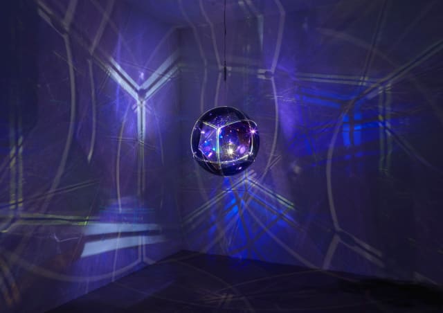 Firefly biosphere (oceaning), 2022 - Studio Olafur Eliasson, Berlin – 2022 - Photo: Jens Ziehe