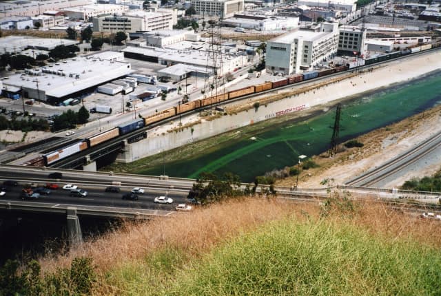 Green river, 1998 - Los Angeles, 1999 – 1998 - Photo: Olafur Eliasson