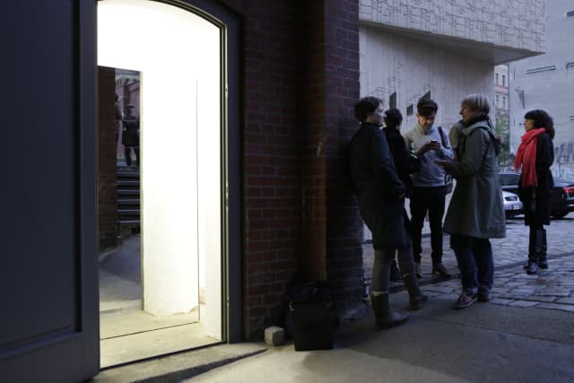 Grey Sheep with Tomás Espinosa - Studio Olafur Eliasson, 2013 - Photo: Christian Uchtmann / Studio Olafur Eliasson