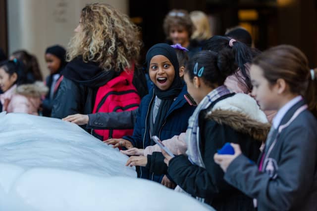 Ice Watch, 2014 - City of London, outside Bloomberg’s European headquarters, 2018 - Photo: Charlie Forgham-Bailey