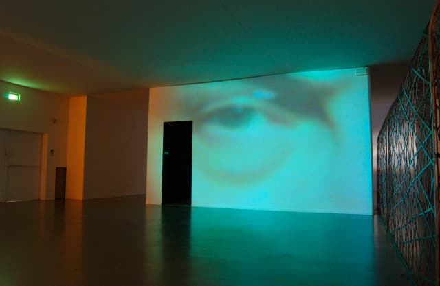 Installation view - Musée d’Art Moderne de la Ville de Paris, 2002 - Photo: Bertrand Huet