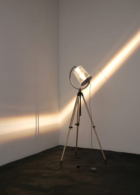 Lighthouse lamp, 2004 - Studio Olafur Eliasson, 2005 – 2004 - Photo: Jens Ziehe 