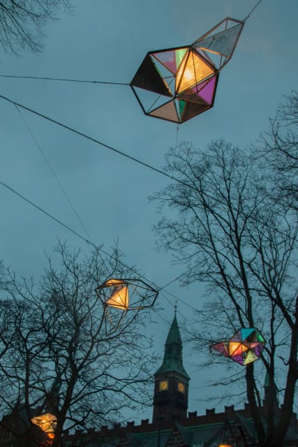 Little Sun Light Swarm, 2017 - Tivoli Gardens, Copenhagen 2017 - Photo: Tivoli / Mathias Fjeldborg