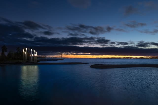 Long daylight pavilion, 2025 - Kruunuvuorenranta, Helsinki, Finland – 2025 - Photo: HAM / Maija Toivanen