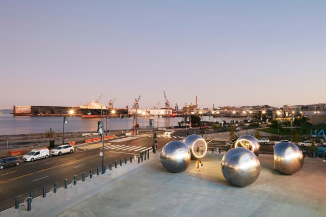 Seeing spheres, 2019 - Chase Center, San Francisco – 2019 - Photo: Matthew Millman