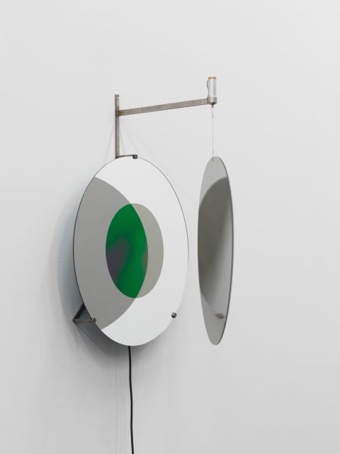 Slow spinning blind spot - neugerriemschneider, Berlin, DE – 2025 - Photo: Jens Ziehe