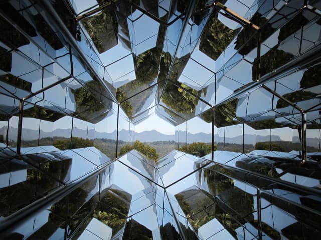 Viewing machine, 2001/2008, detail - Inhotim, CACI, Brumadinho, Brazil – 2010 - Photo: Jochen Volz