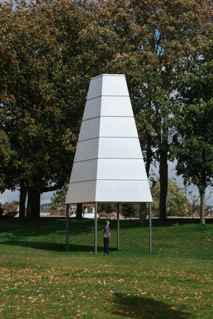 Votre vue amplifiée (Your amplified view), 2025 - Le château de Caen, France – 2025 - Photo: C. Schuhmann