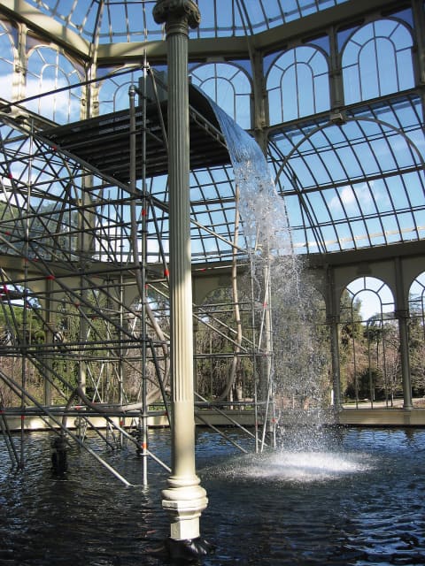 Waterfall, 1998 - Palacio de Cristal, Parque del Retiro, Museo Nacional Centro de Arte Reina Sofia, Madrid, 2003 – 1998 - Photo: Olafur Eliasson