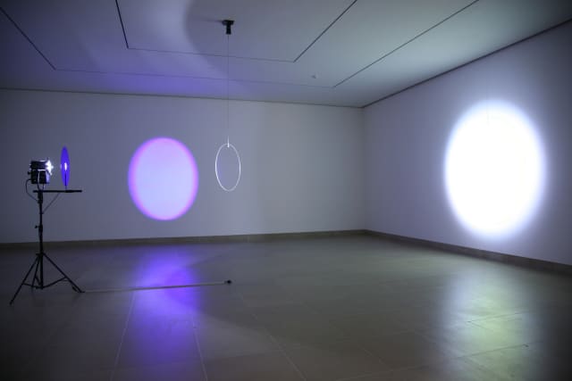 Yellow versus purple - Dallas Museum of Art, 2008 – 2003 - Photo: Studio Olafur Eliasson