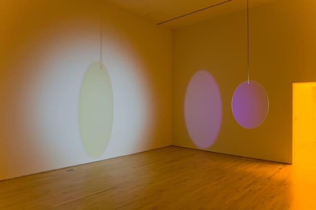 Yellow versus purple - San Francisco Museum of Modern Art, 2007 - Photo: Ian Reeves / Courtesy of San Francisco Museum of Modern Art