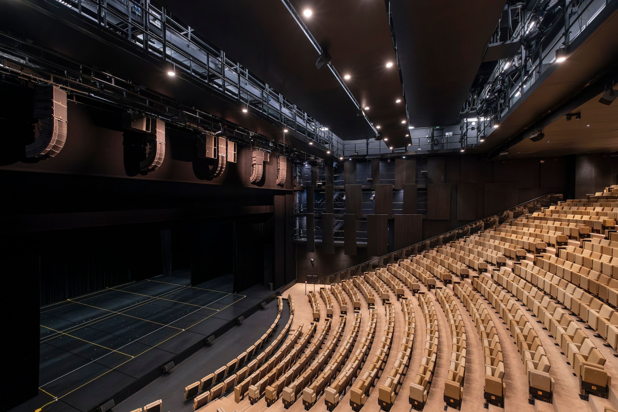 LA_Theatre de la Ville_02.jpg