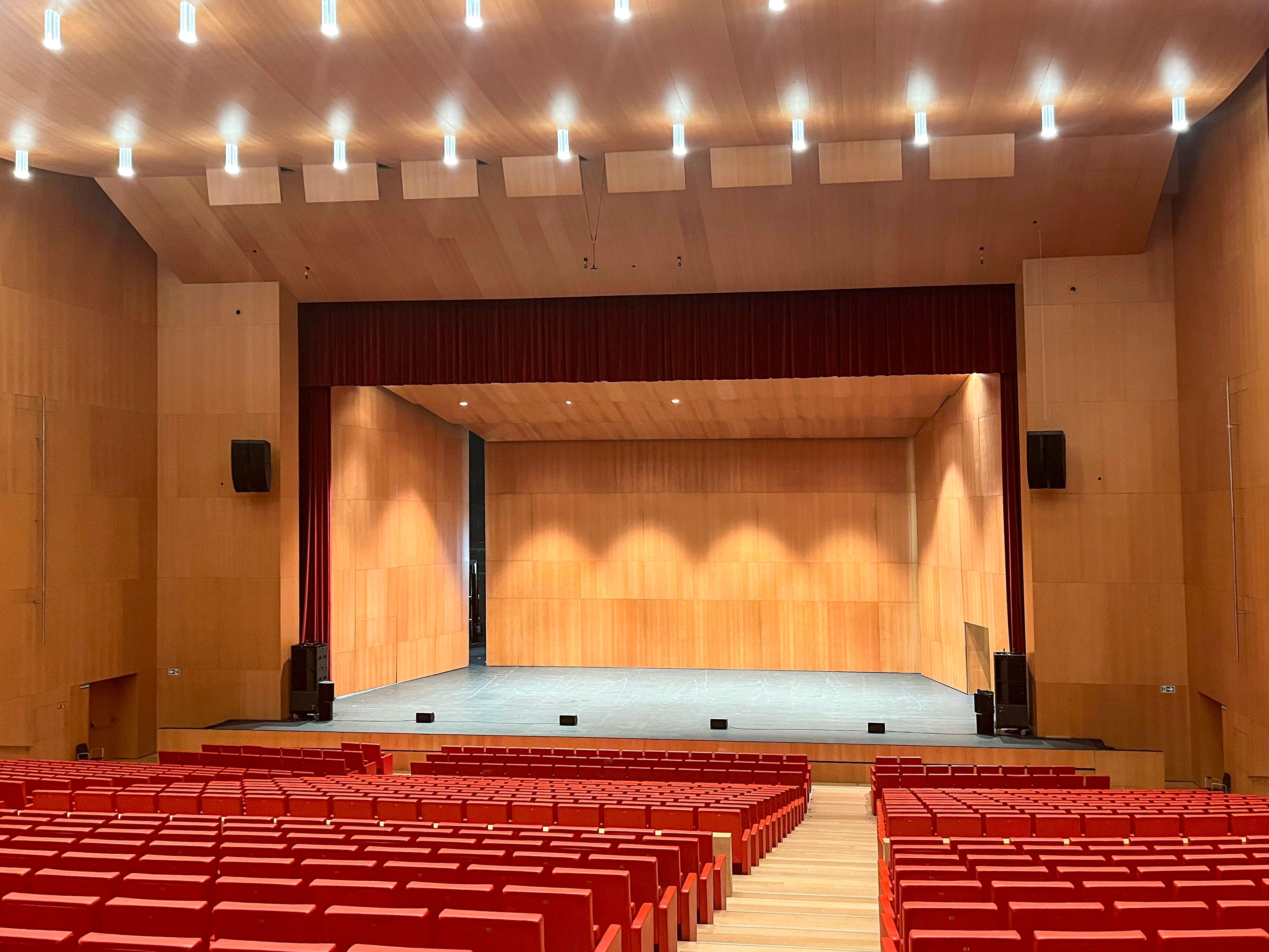 LA_Teatro_Baluarte_01.jpg
