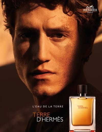 Hermès Packshot - © Assistant:
Karl Ekdahl
Agency:
PublicisEtNous
Art buyer:
Marie Granelli
Veronique Cailton
CD:
Fabien Mouillard
AD:
Pauline Etourneau
Sebastien Masse
Klervia Gabaud
Commercial:
Cindy Bonneville
Chef de Publicité:
Gabriella El Chammas, Olle Bengtsson