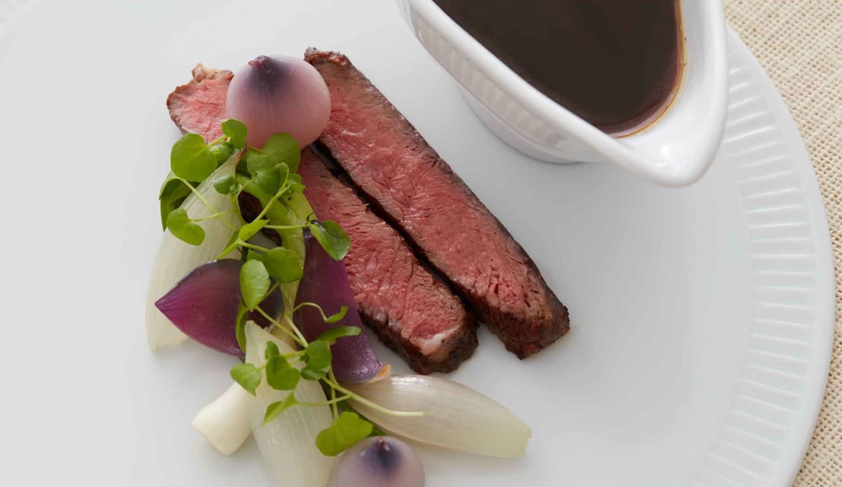 Enkel rødvinssaus til biff