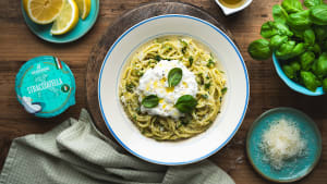 Sitronpasta med stracciatella