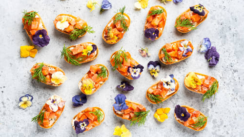 Krustader med mascarpone og røkelaks