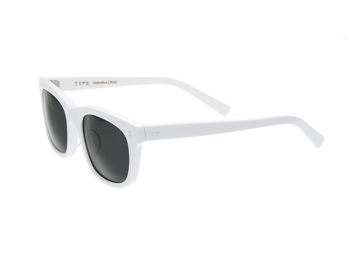 TYPE Helvetica Bold-White Sunglasses｜メガネのオーマイグラス