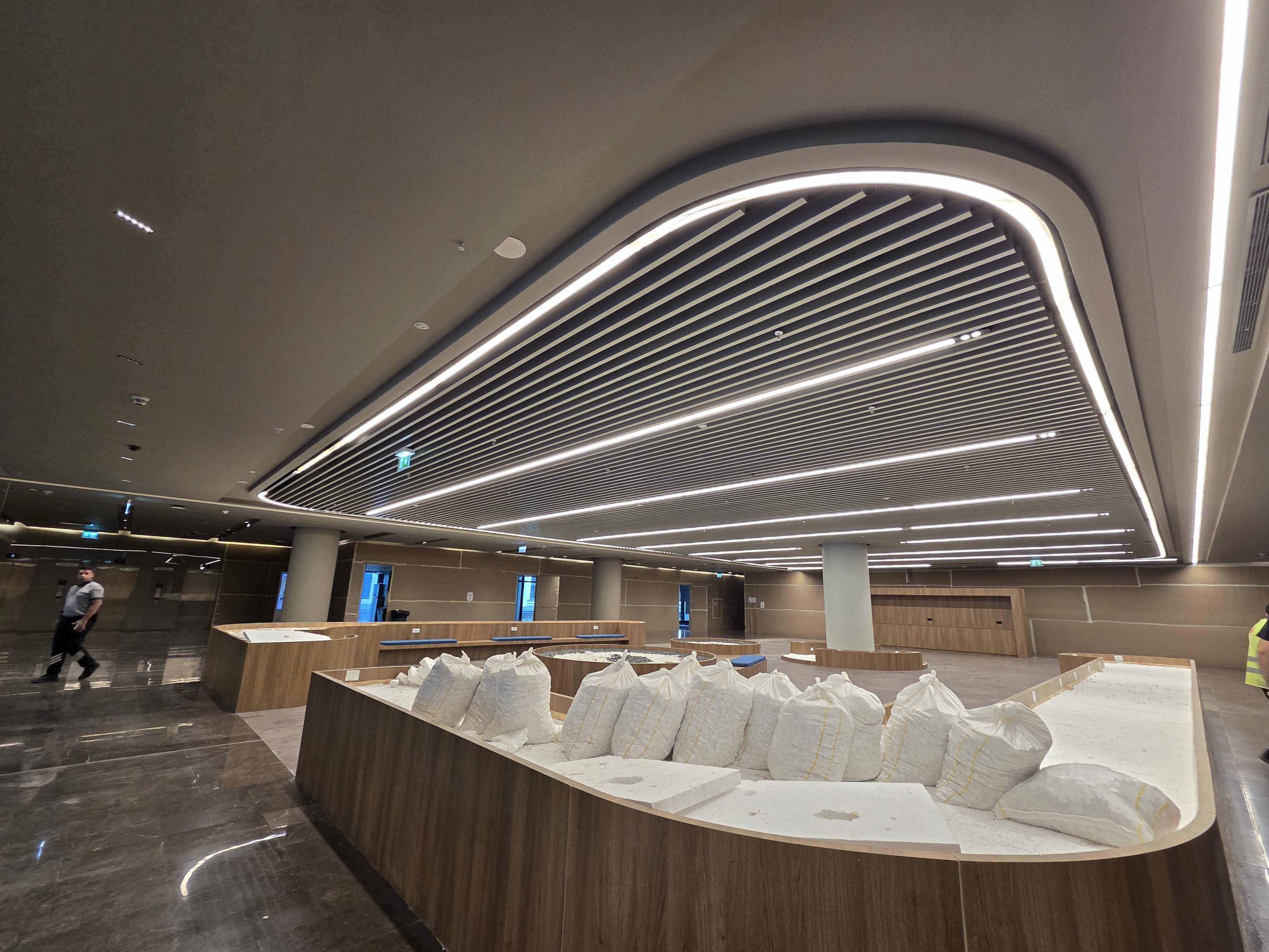 Fit-Out — uygulama detayı 77