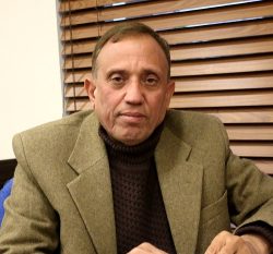 Dr. Syed Tanveer
