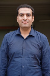 Dr Zohaib Razzaq