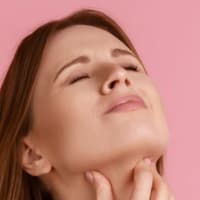 thyroid-issues-in-women-and-their-treatment