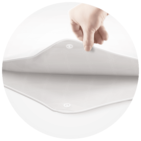 Rounded image showing Onebed All Seasons Quilt insides containint two layers