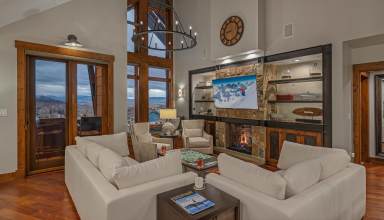 Diamond Peak Penthouse 2 Bed (#616)