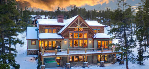 Moose Tracks Lodge