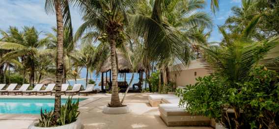 Cenote del Mar