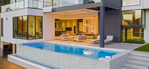 Linda Flora Modern Estate
