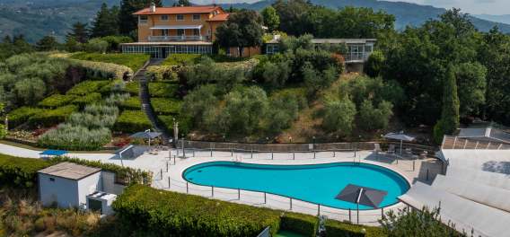 Villa Corali