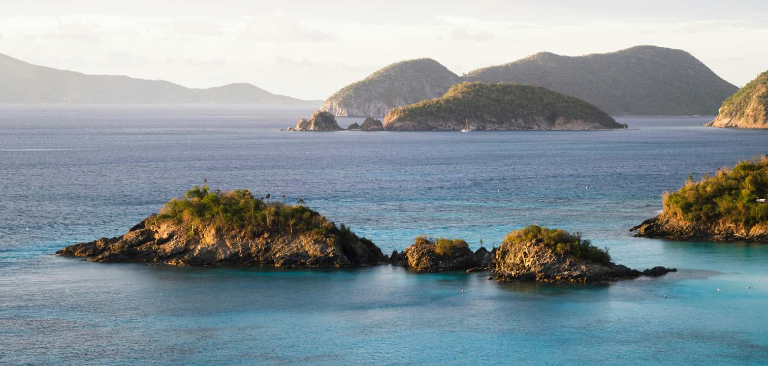 Homes & luxury vacation rentals in *Cruz Bay*, *St John* (*USVI*)