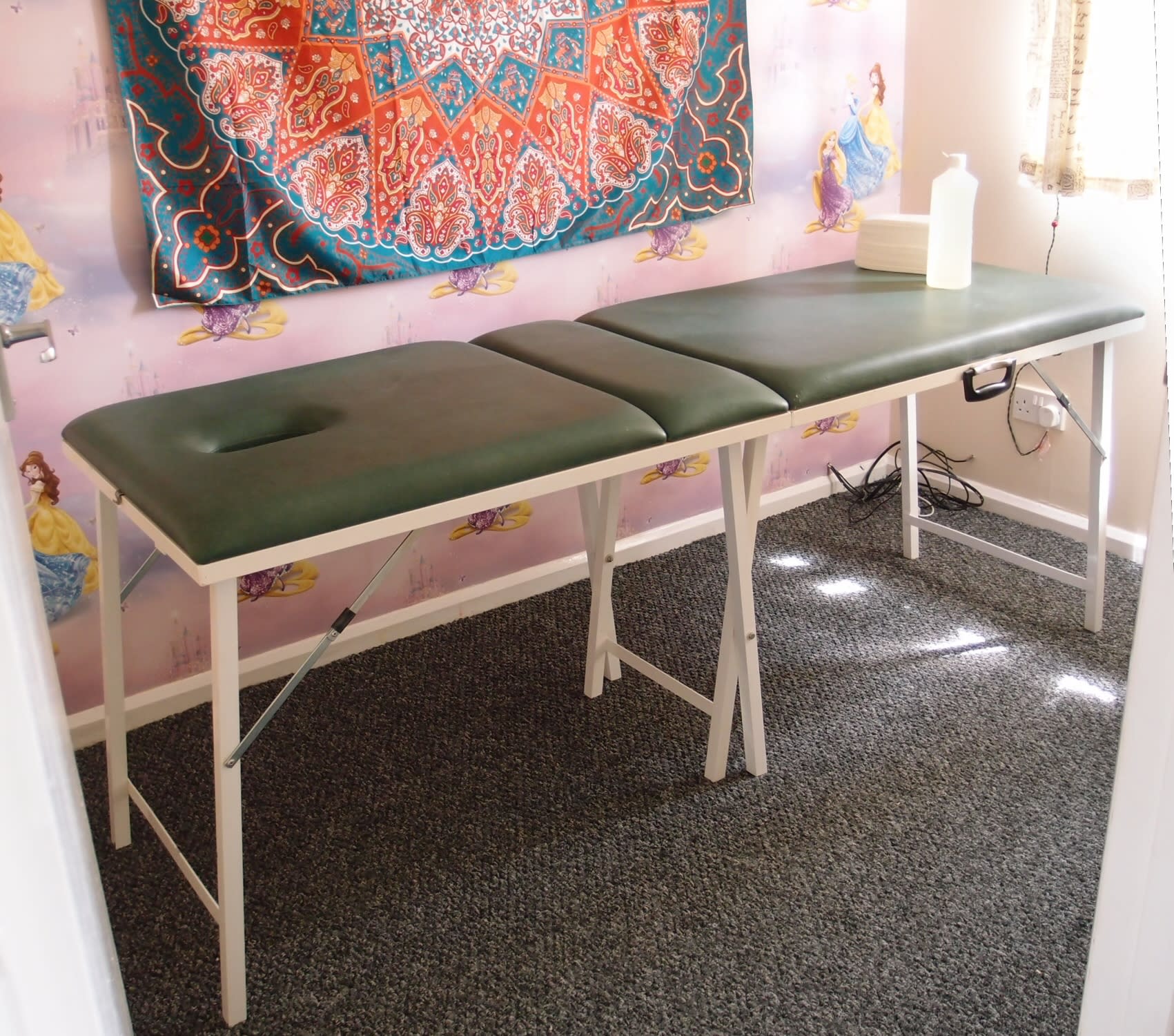 Massage for women and men Gloucester, Cheltenham