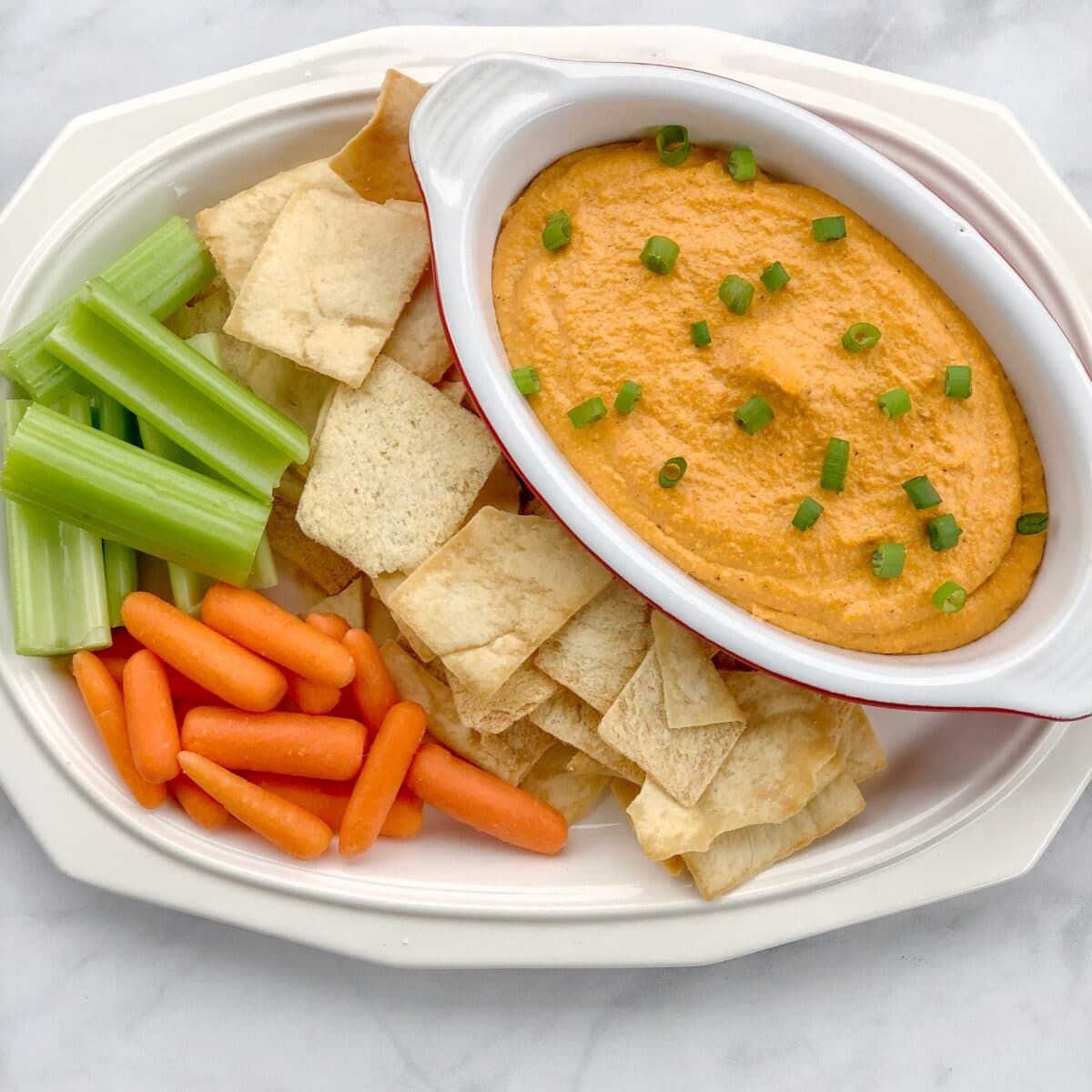 4-Ingredient Vegan Buffalo Dip