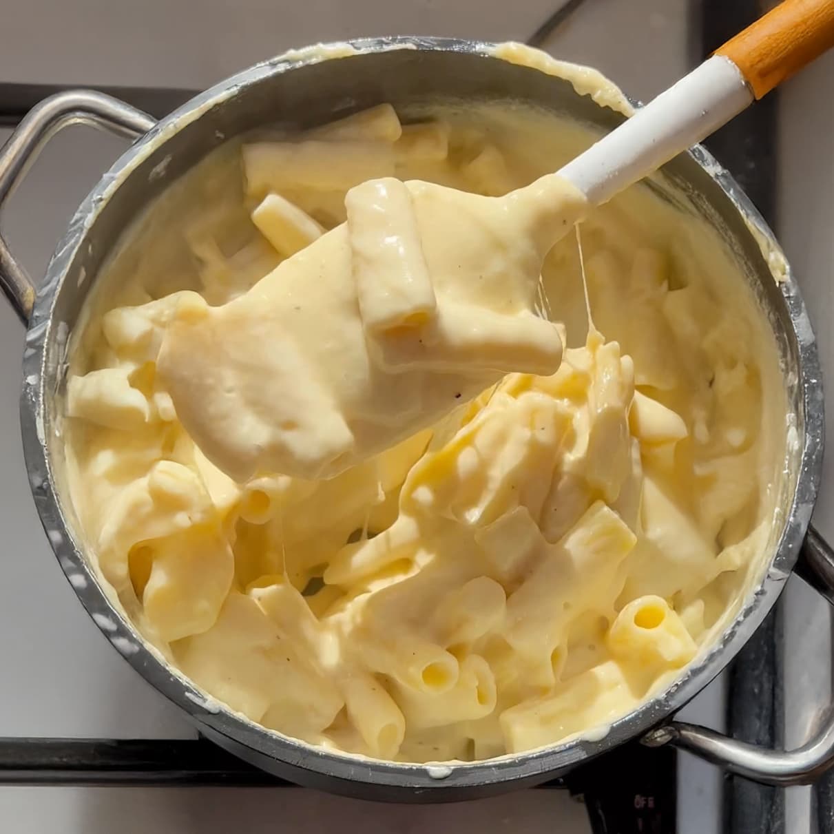 One Pot Mac & Cheese